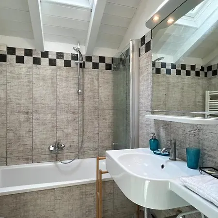 Reel House - Affitti Brevi Italia